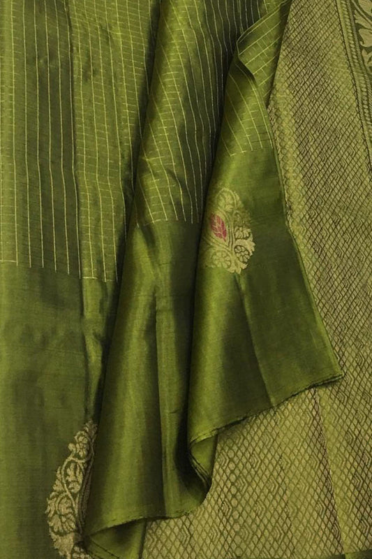 Green Handloom Kanjeevaram Pure Silk Saree - Elegant Choice - Luxurion World