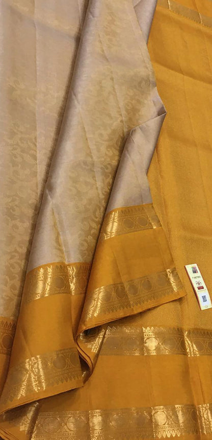 Exquisite Golden Kanjeevaram Handloom Pure Silk Saree - Luxurion World