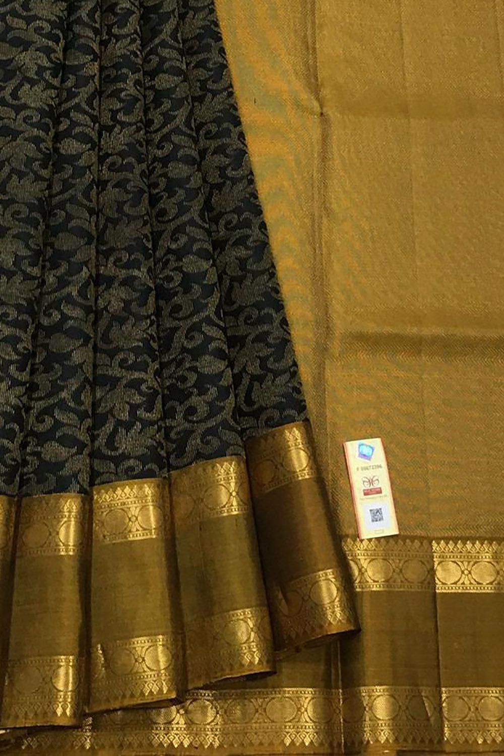 Green Kanjeevaram Handloom Pure Silk Saree - Pure Elegance - Luxurion World