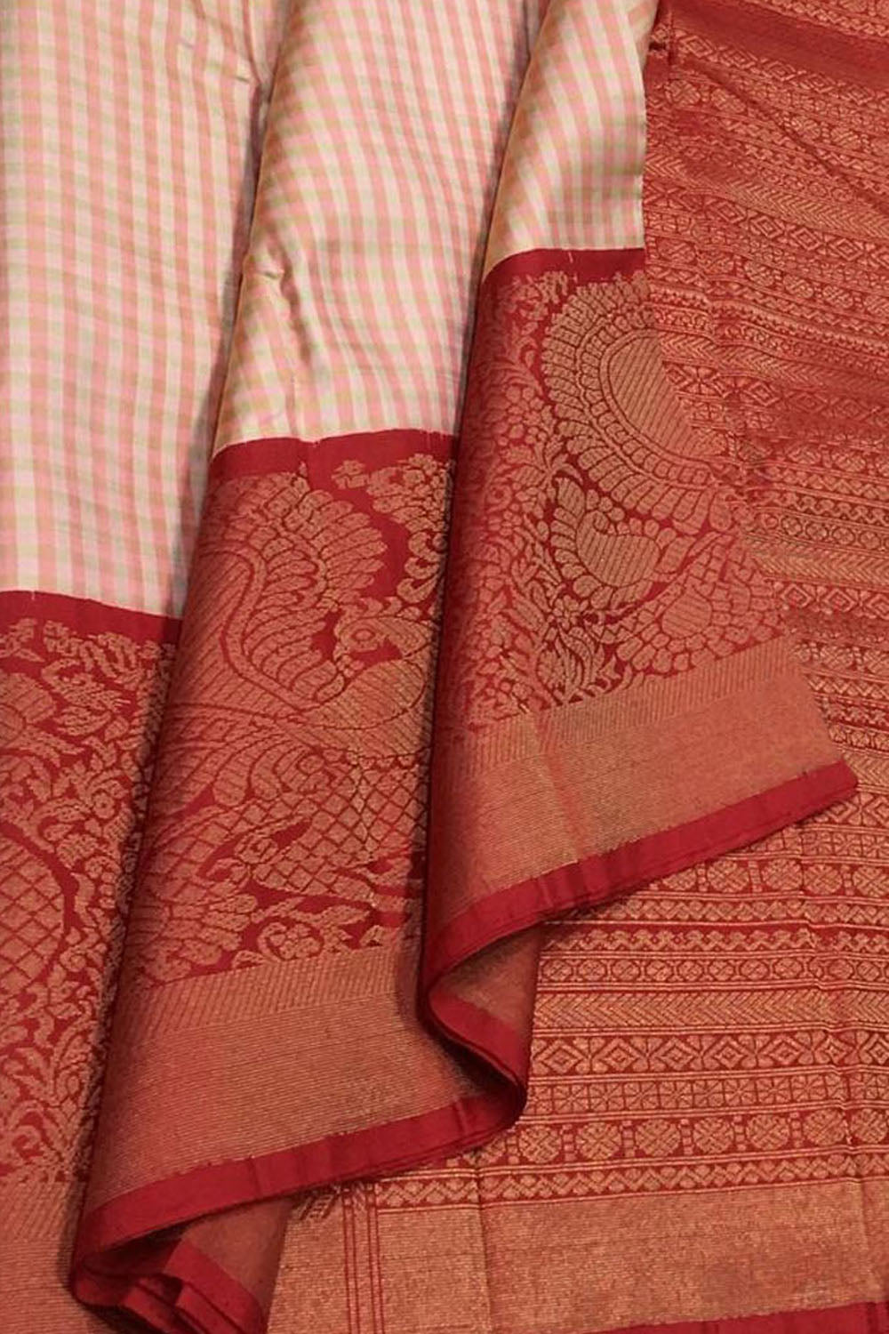 Stunning Pink And Red Checks Kanjeevaram Handloom Pure Silk Saree - Luxurion World