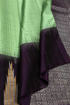 Emerald Elegance: Green Kanjeevaram Pure Silk Saree - Luxurion World