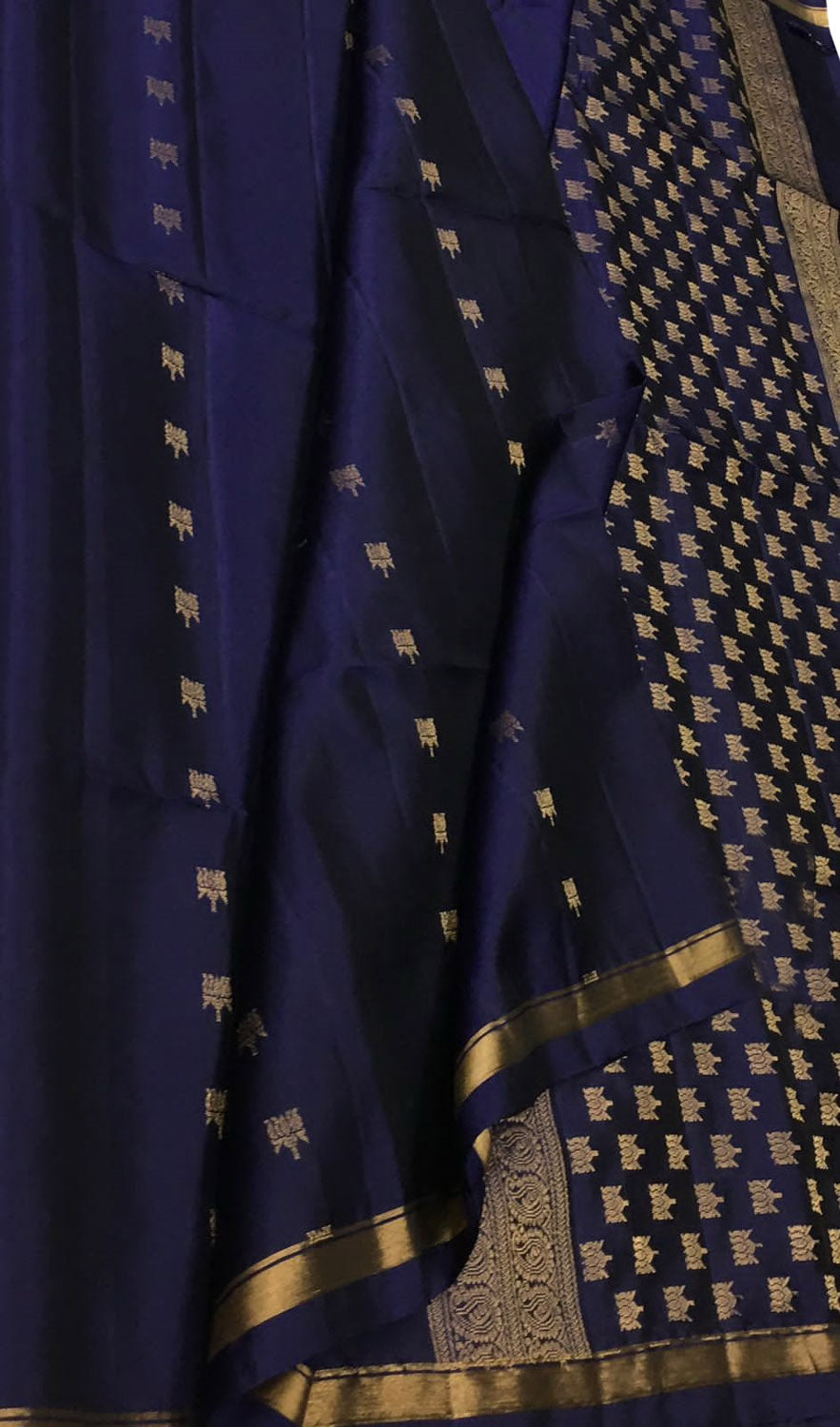 Exquisite Blue Handloom Kanjeevaram Pure Silk Saree - Luxurion World