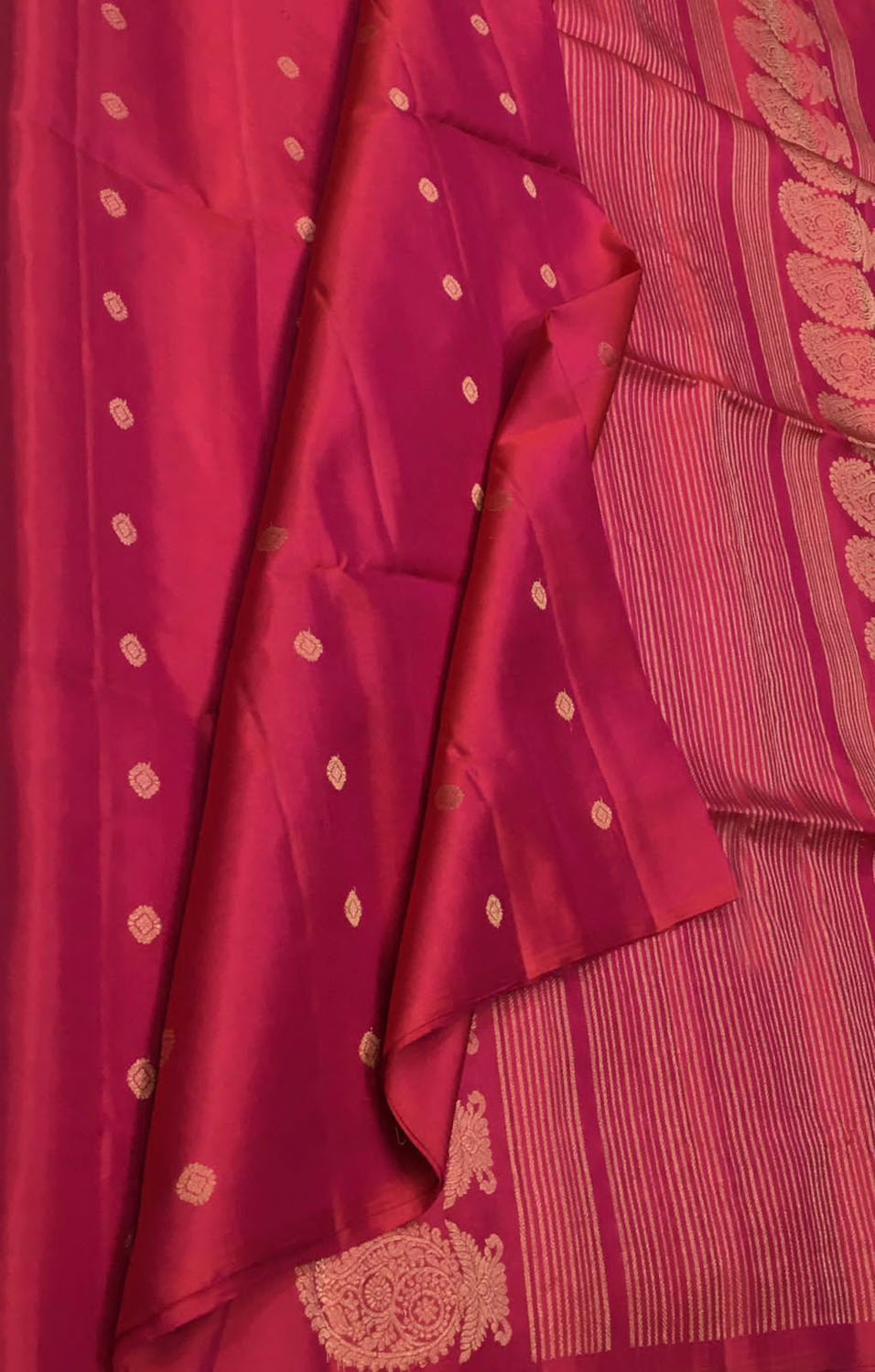 Exquisite Pink Handloom Kanjeevaram Pure Silk Saree