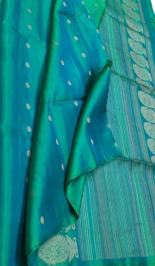 Blue Handloom Kanjeevaram Pure Silk Saree - Luxurion World