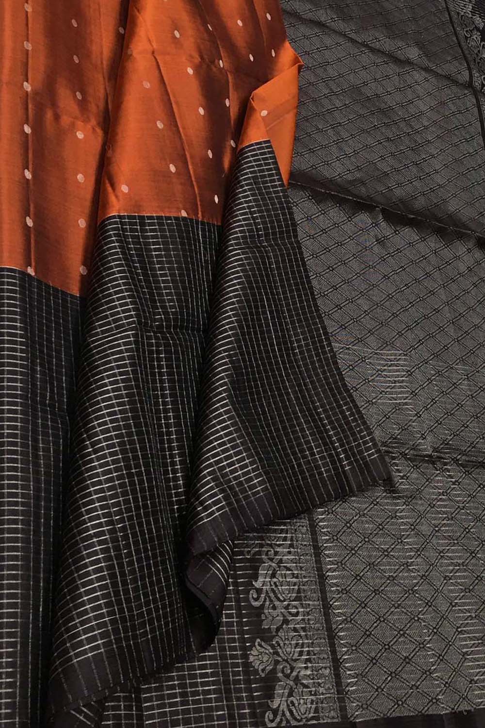 Exquisite Orange Handloom Kanjeevaram Pure Silk Saree