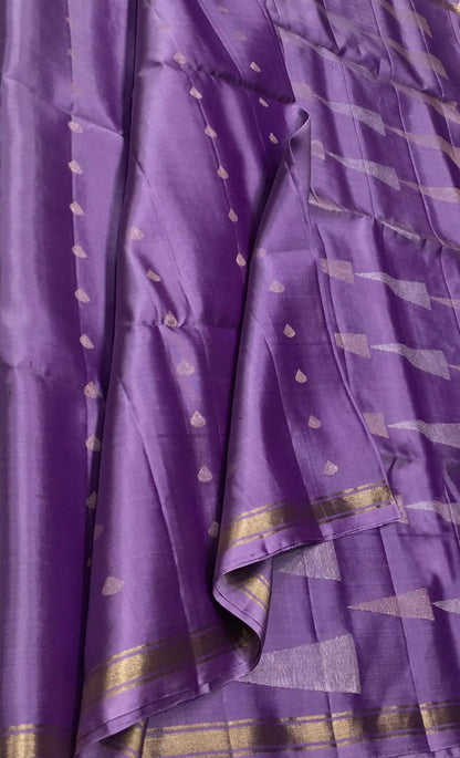 Exquisite Purple Handloom Kanjeevaram Pure Silk Saree