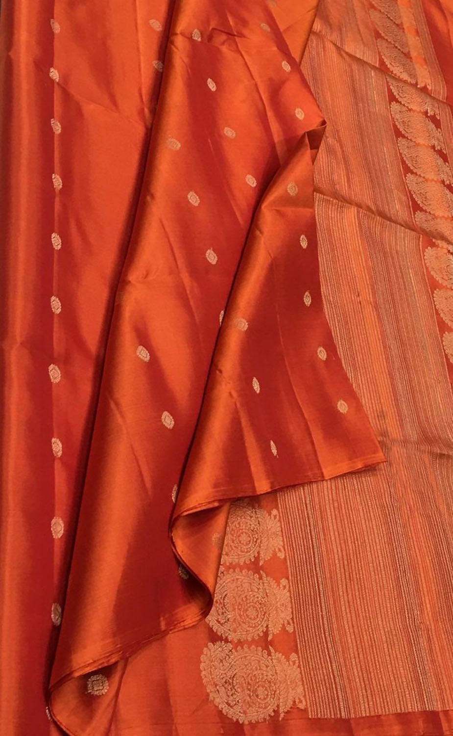 Orange Handloom Kanjeevaram Pure Silk Saree - Luxurion World