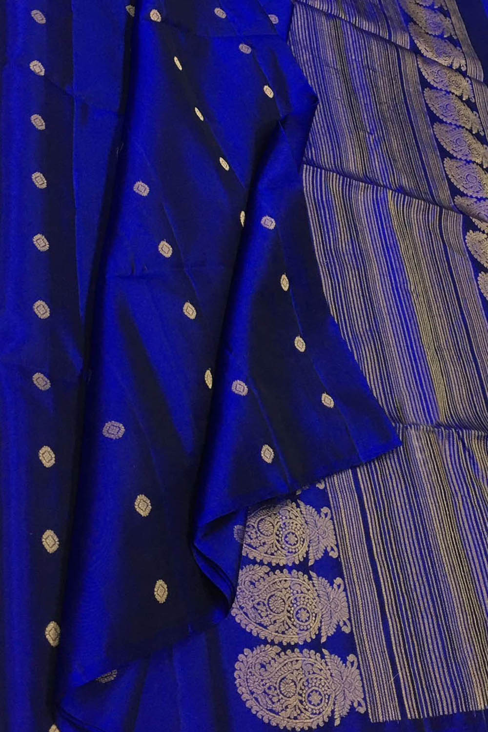 Blue Handloom Kanjeevaram Silk Saree - Luxurion World