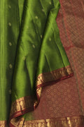 Green Handloom Kanjeevaram Pure Silk Saree - Elegant Style - Luxurion World