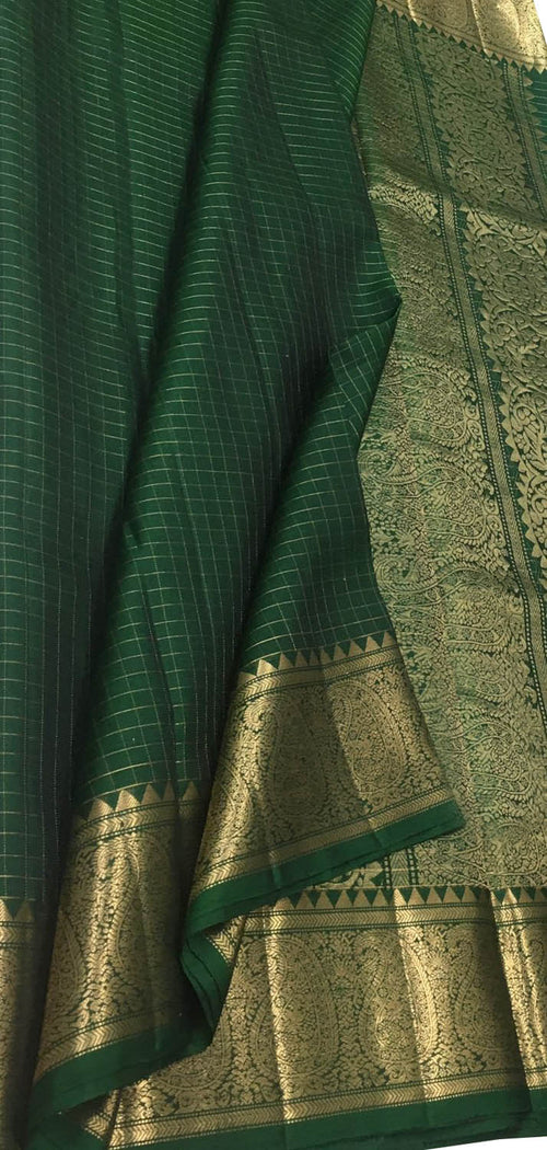 Ethically made Green Pure Silk Saree Handloom Kanjeevaram - Luxurion World