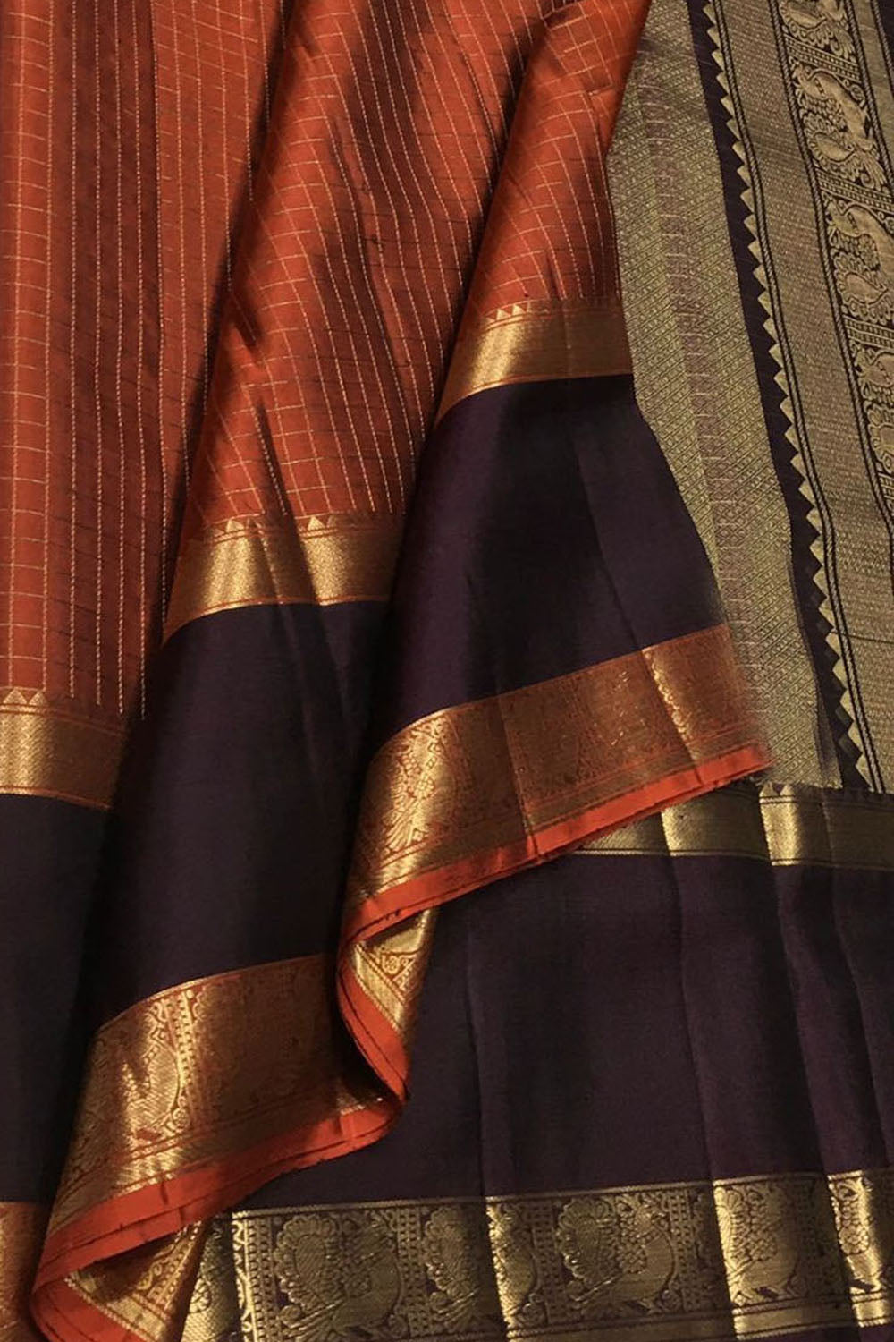Orange Handloom Kanjeevaram Pure Silk Saree - Luxurion World