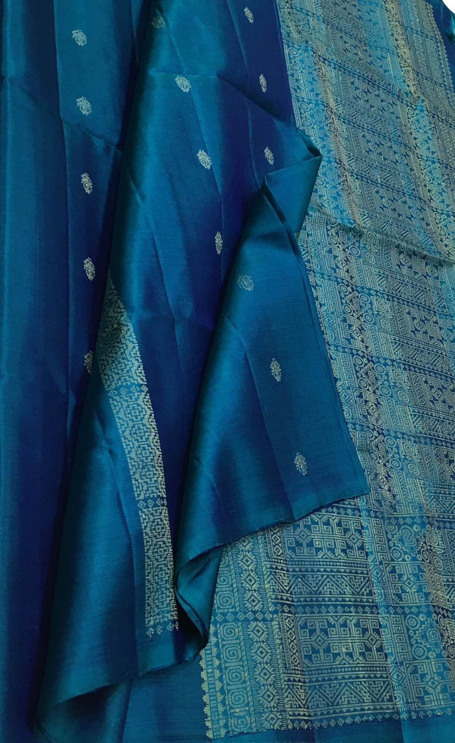 Blue Handloom Kanjeevaram Pure Silk Saree - Luxurion World
