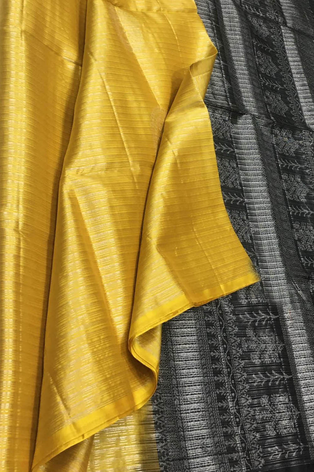 Yellow Handloom Kanjeevaram Silk Saree - Luxurion World