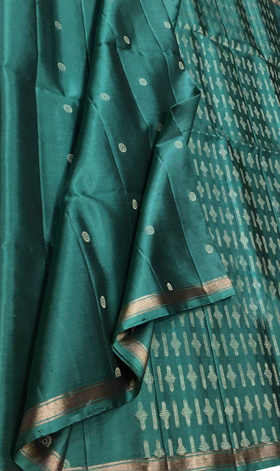 Green Handloom Kanjeevaram Pure Silk Saree - Luxurion World