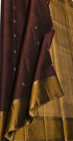 Brown Handloom Kanjeevaram Pure Silk Saree - Elegant and Luxurious - Luxurion World