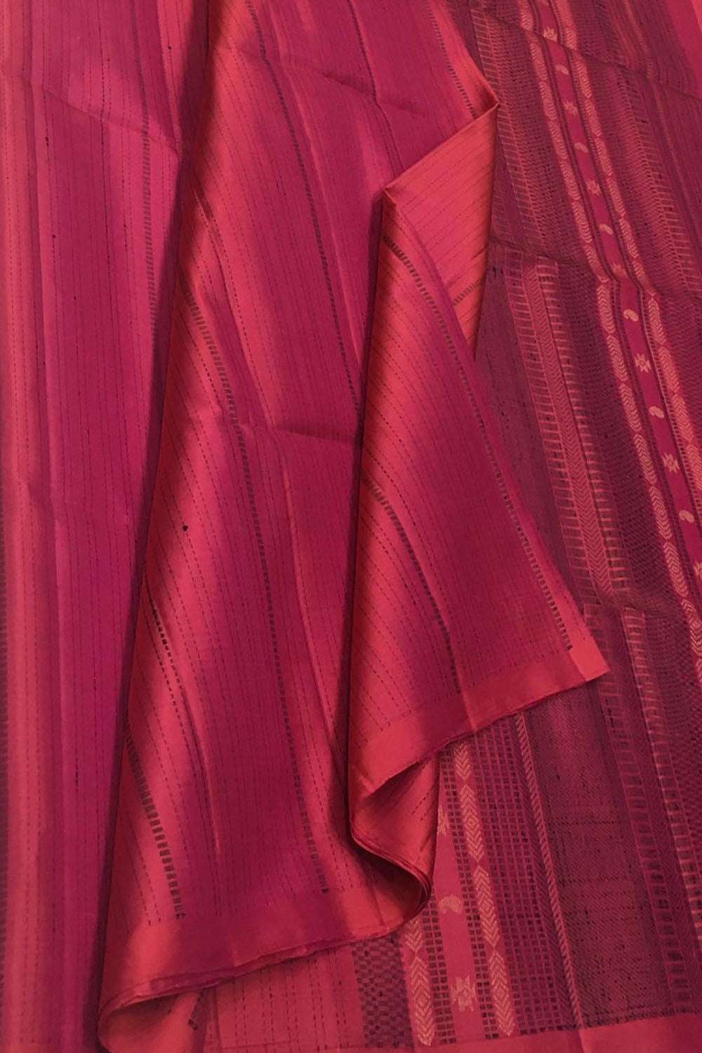 Exquisite Pink Handloom Kanjeevaram Silk Saree - Luxurion World