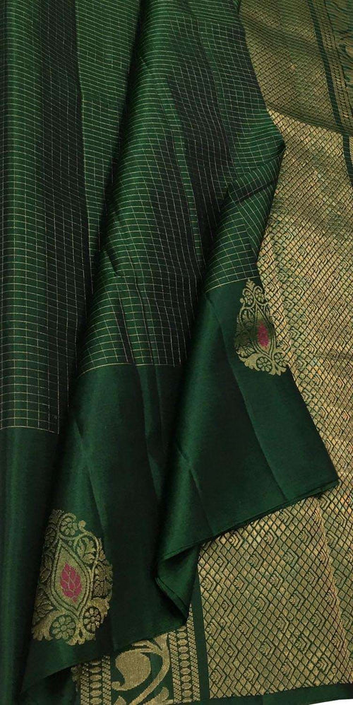 Green Handloom Kanjeevaram Pure Silk Saree - Elegant and Luxurious - Luxurion World