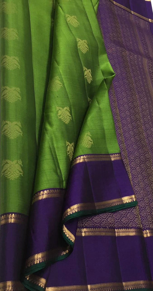 Green Handloom Kanjeevaram Pure Silk Saree - Luxurion World