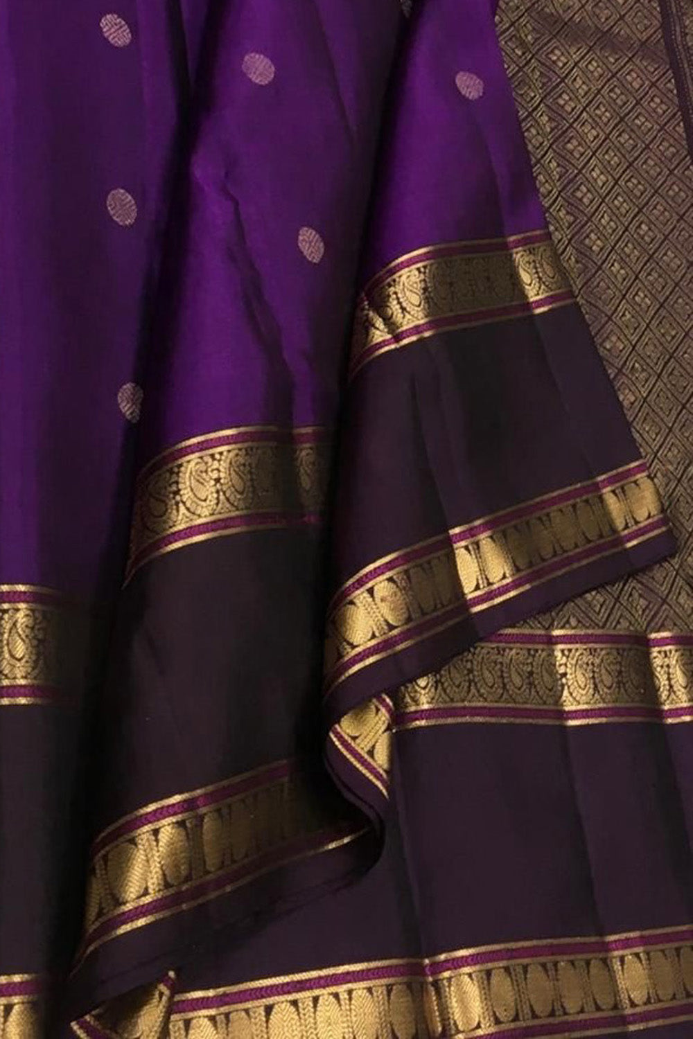 Purple Handloom Kanjeevaram Pure Silk Saree - Luxurion World