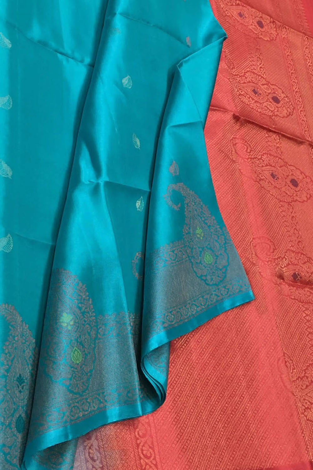 Blue Handloom Kanjeevaram Pure Silk Saree - Luxurion World