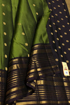 PS1K2PU126070701 Green Handloom Kanjeevaram Pure Silk Saree