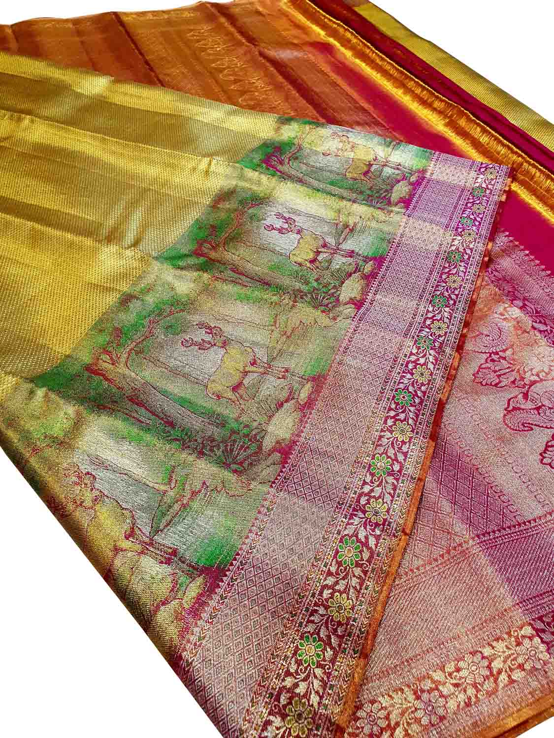 Exquisite Golden Kanjeevaram Handloom Pure Silk Deer Design Saree - Luxurion World