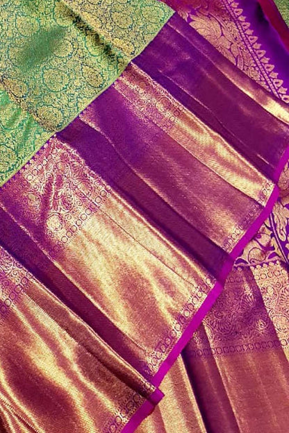 Emerald Elegance: Green Kanjeevaram Pure Silk Saree - Luxurion World