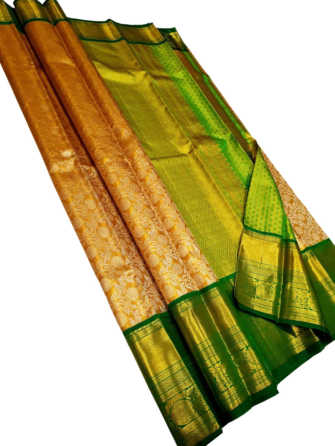 Exquisite Golden Silk Kanjeevaram Saree - Luxurion World