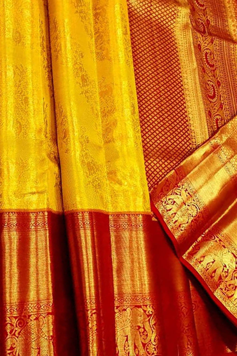 Yellow Pure Tissue Silk With Real Gold Zari Handloom Kanjeevaram Saree - Luxurion World