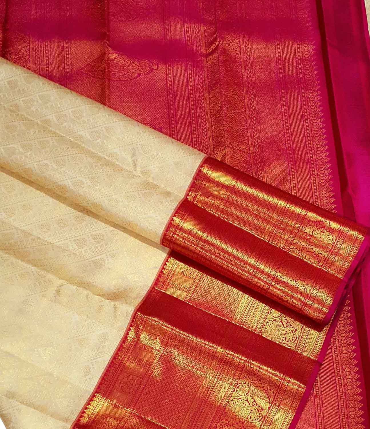 Golden Pure Silk Kanjeevaram Handloom Korvai Saree - Luxurion World