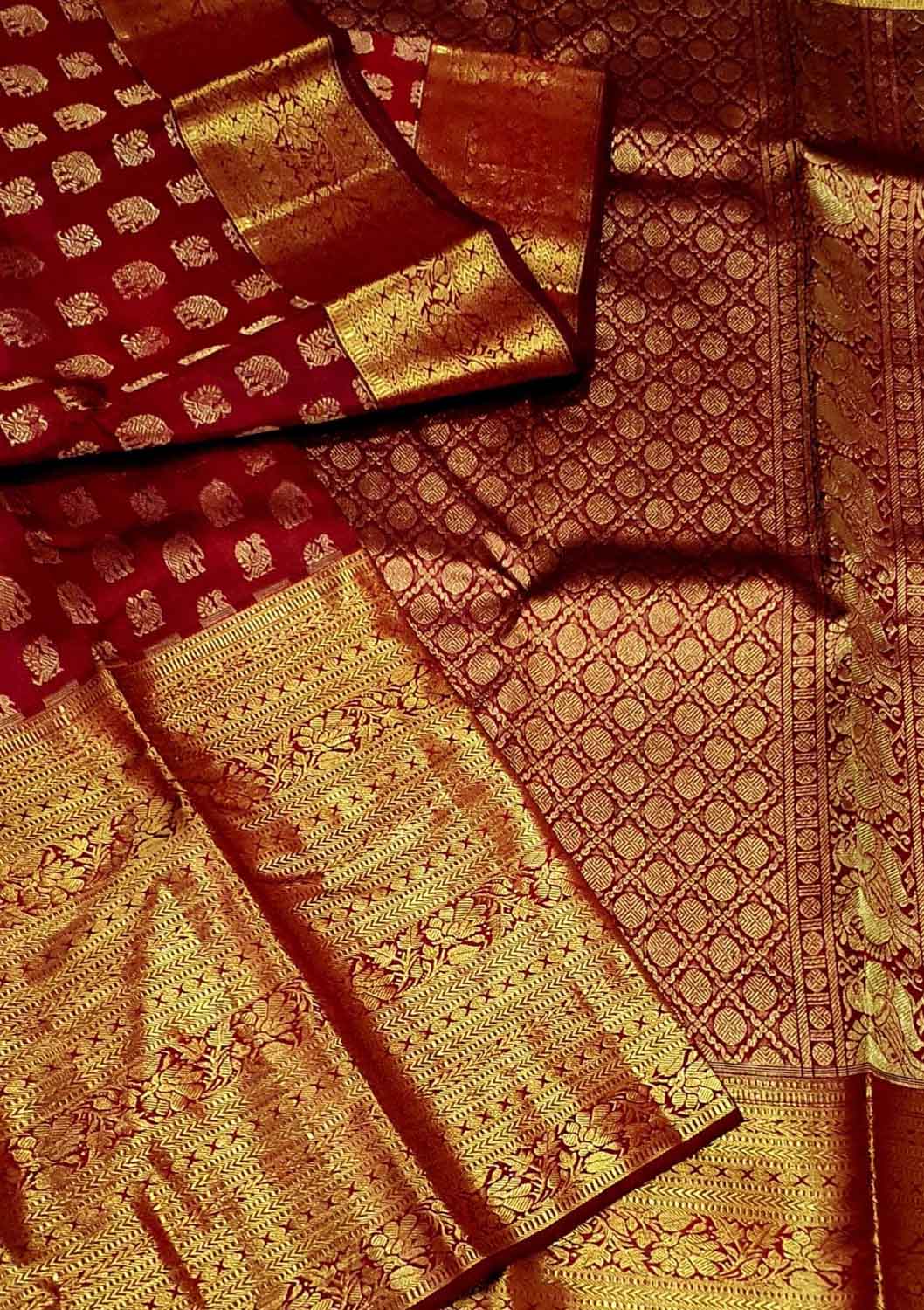 Maroon Pure Silk Kanjeevaram Handloom Korvai Saree - Luxurion World