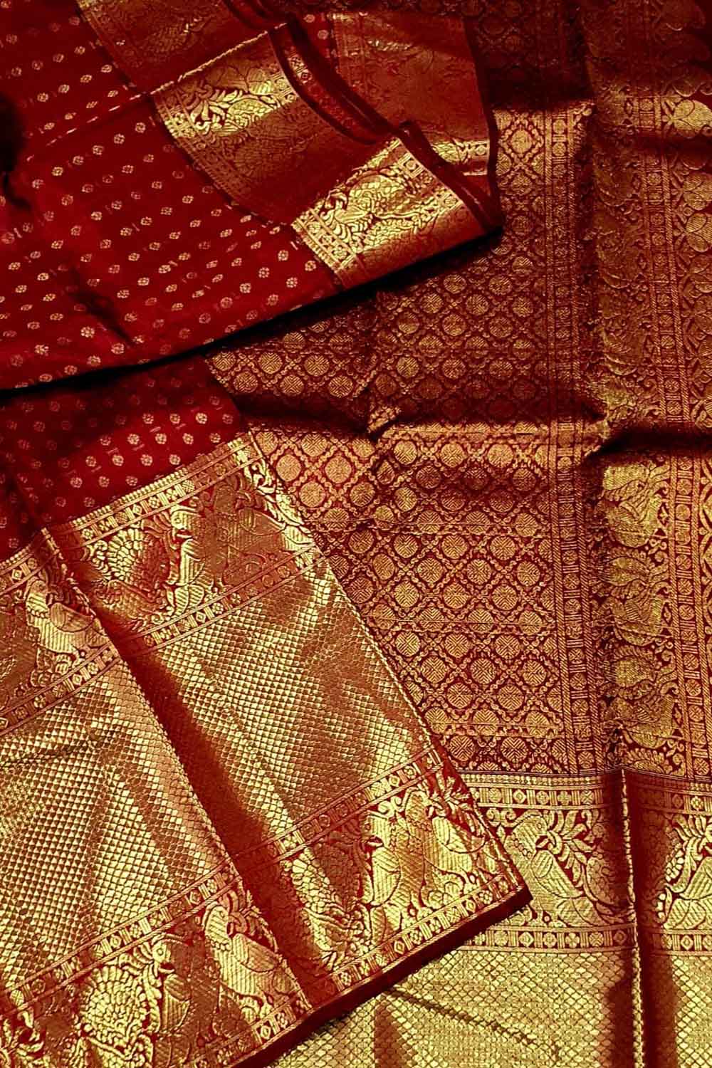 Maroon Pure Silk Kanjeevaram Handloom Korvai Saree - Luxurion World