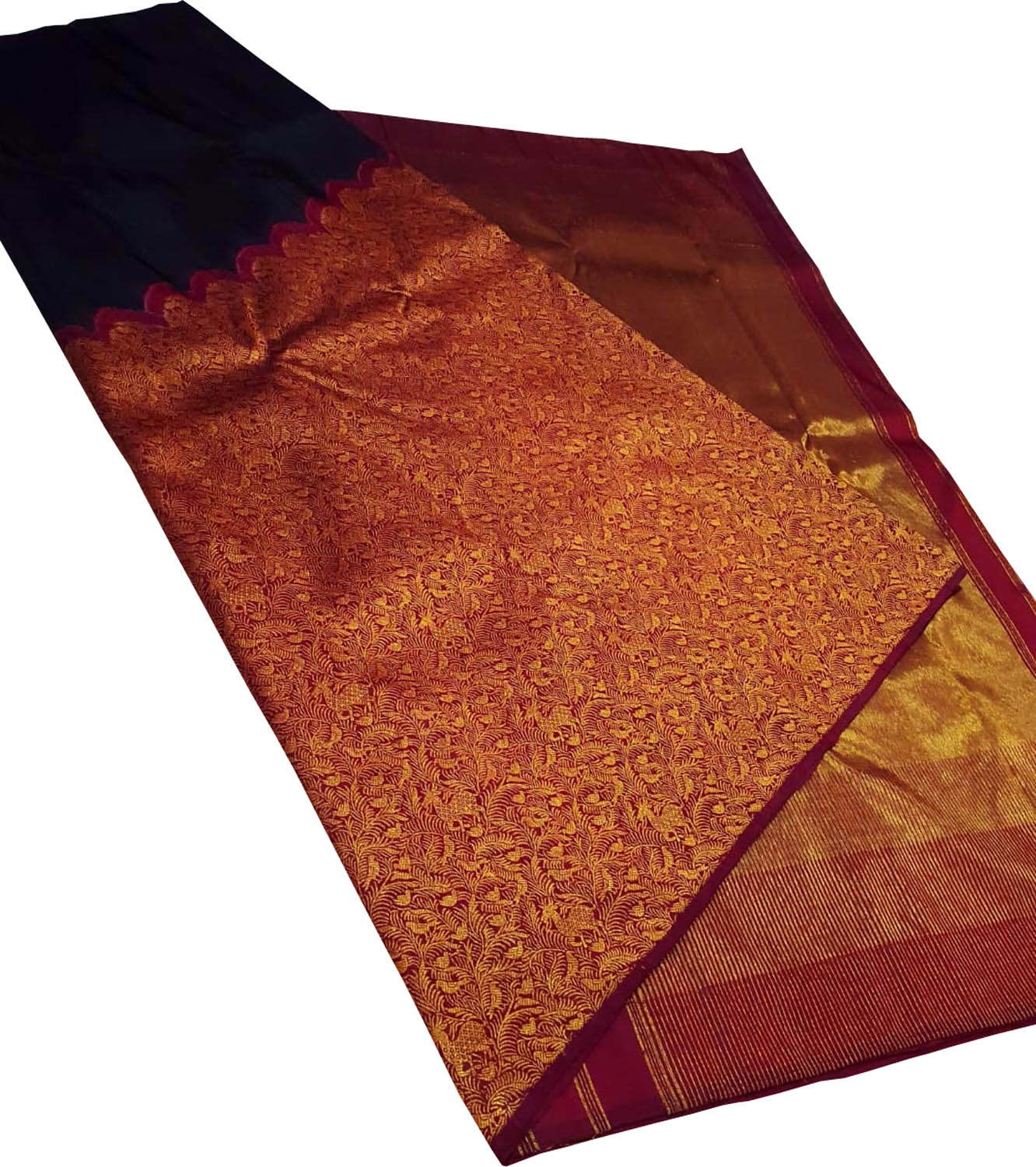 Maroon Pure Silk Kanjeevaram Handloom Korvai Saree - Luxurion World