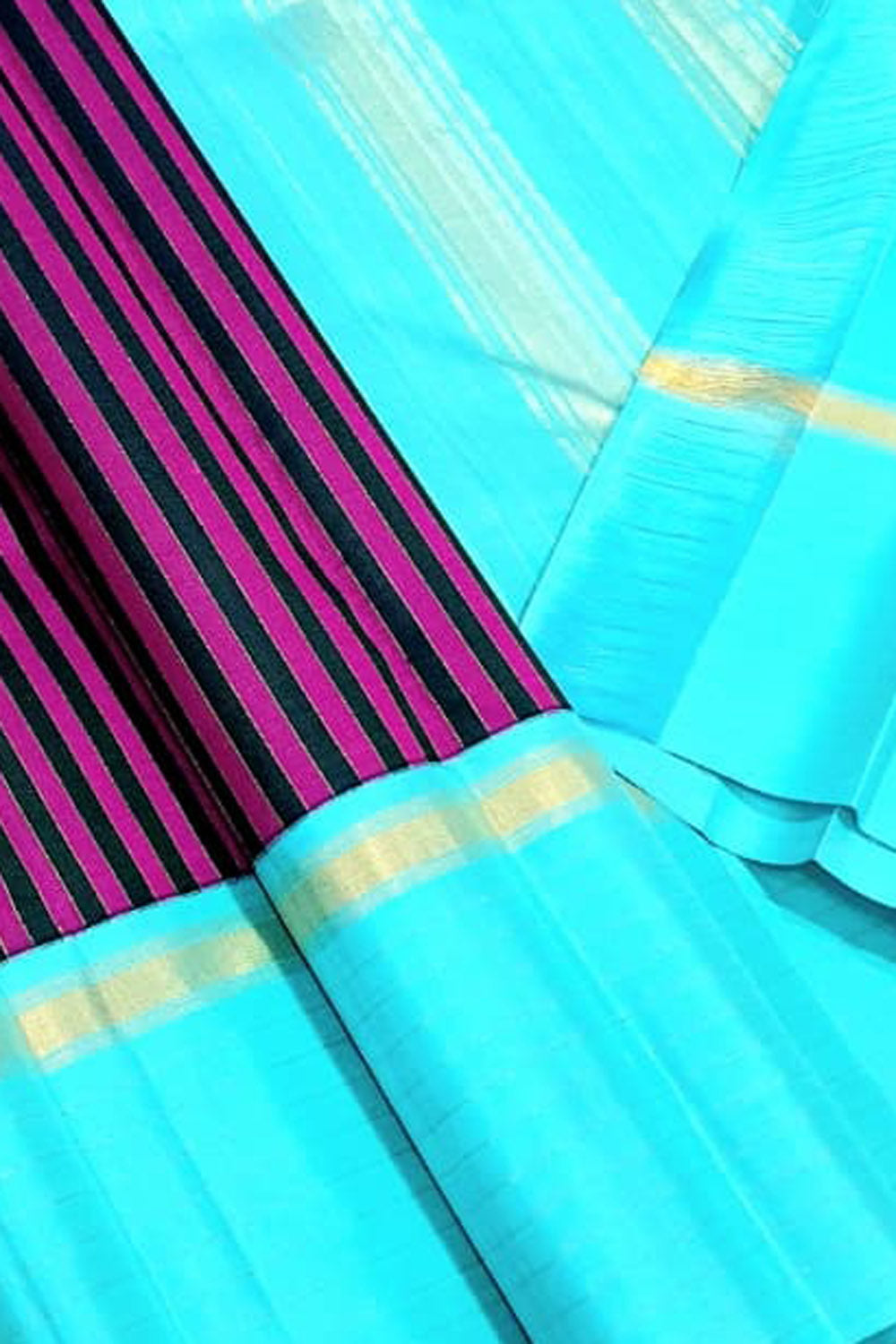 Pink And Black Pure Kanjivaram Silk Korvai Handloom Saree - Luxurion World