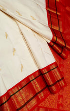 Off White Handloom Kanjeevaram Pure Silk Saree