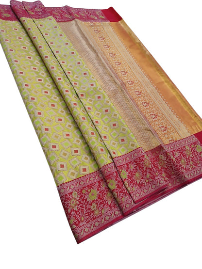 Green Handloom Kanjeevaram Pure Silk Saree - Luxurion World