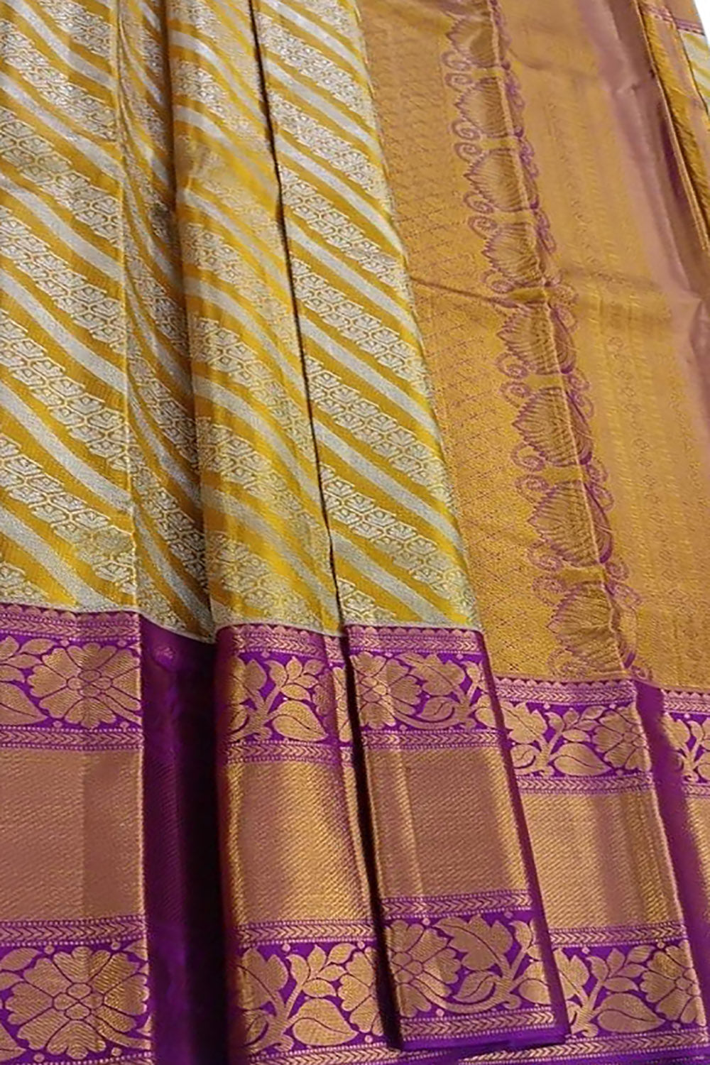 Golden Handloom Kanjeevaram Pure Silk Saree - Luxurion World