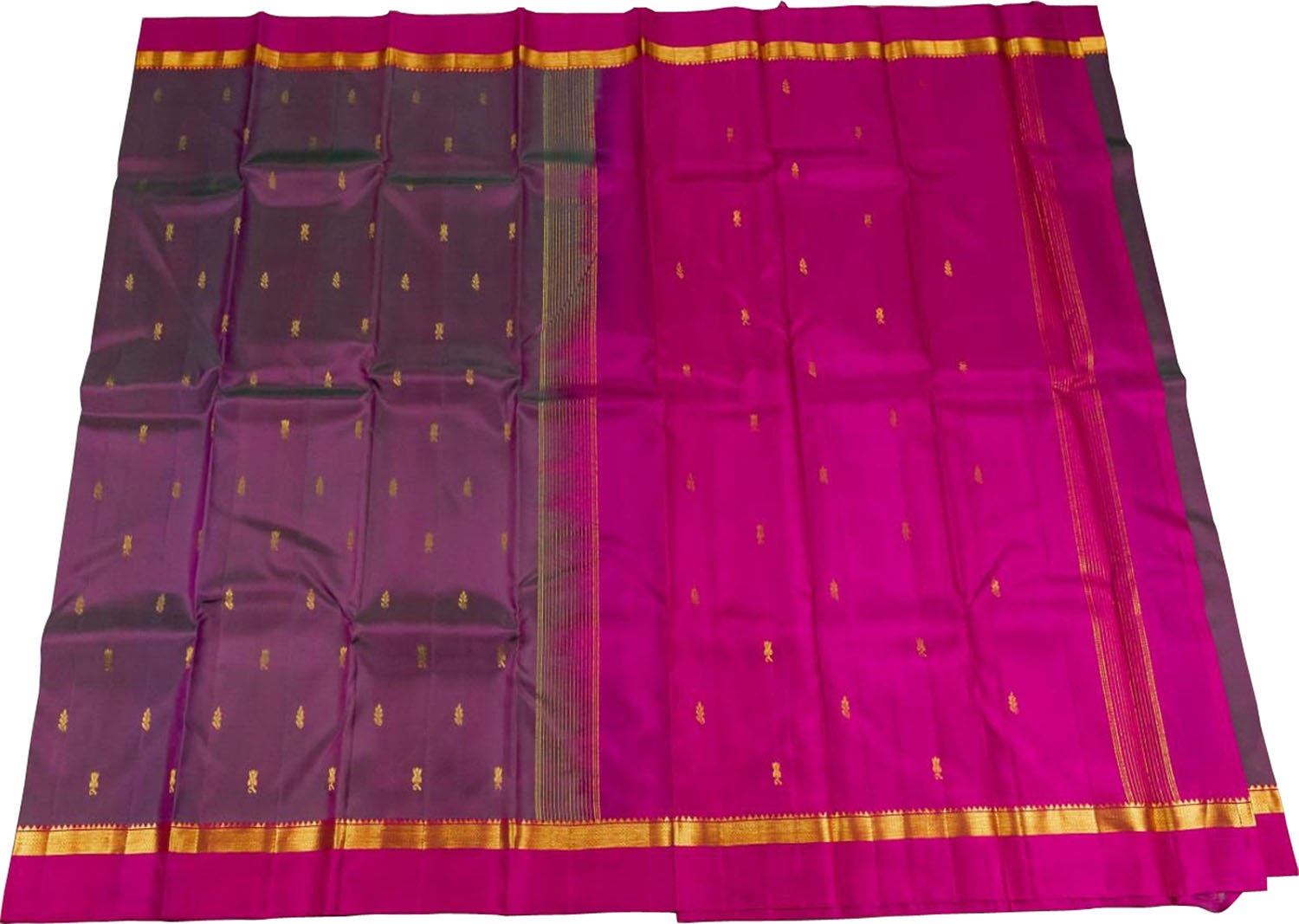 Exquisite Purple Kanjeevaram Silk Saree - Luxurion World