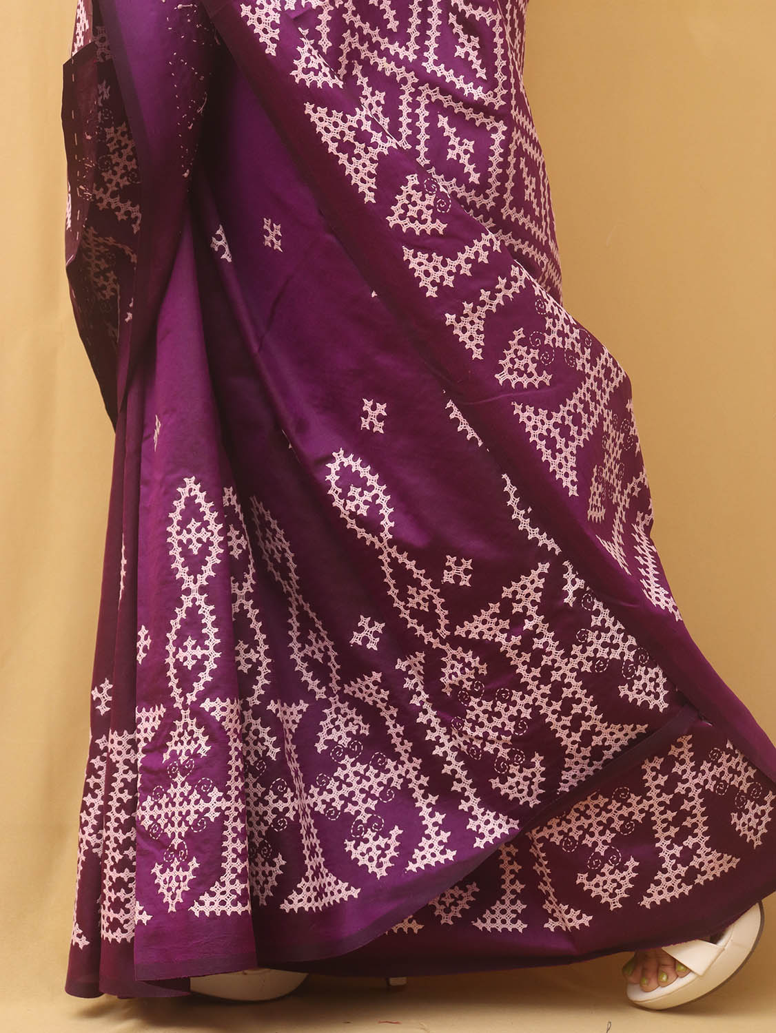 Purple Hand Embroidered Gujarati Kantha Bangalore Silk Saree - Luxurion World