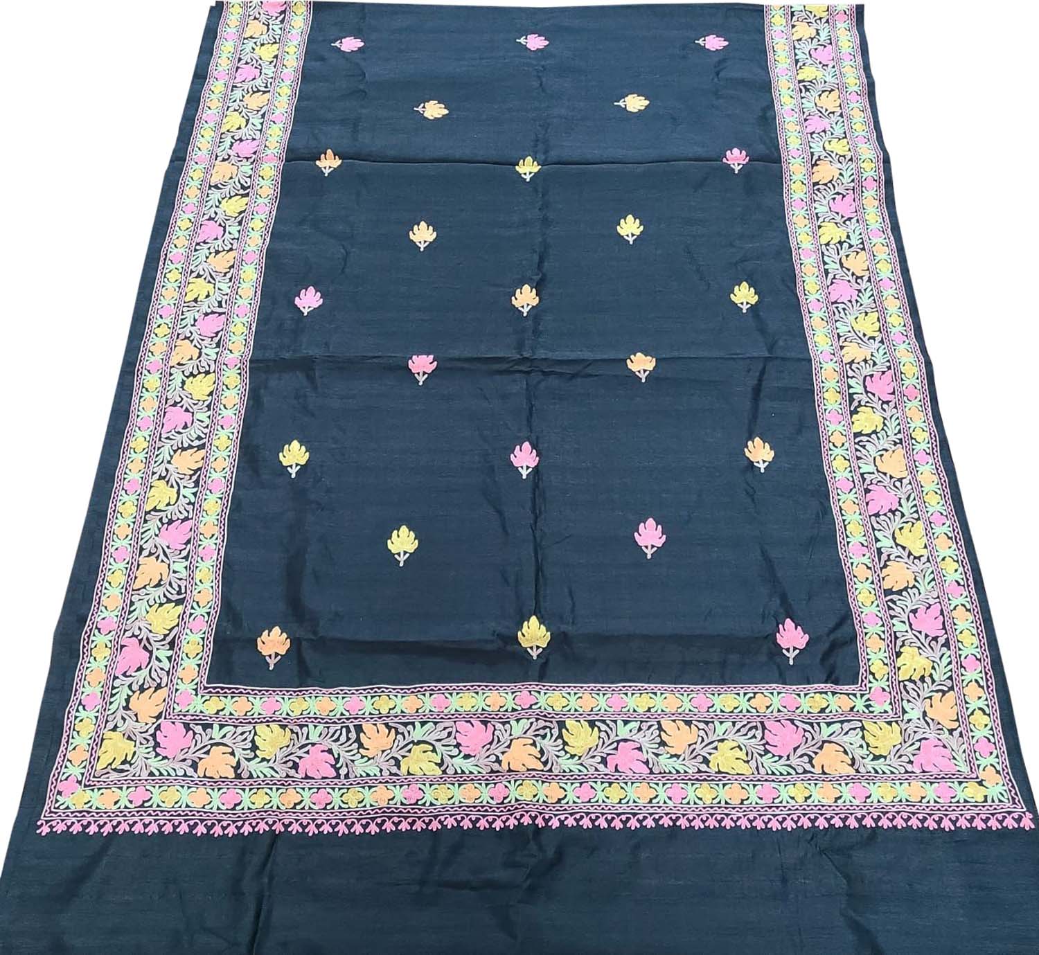 Exquisite Black Hand Embroidered Kashmiri Aari Work Silk Saree - Luxurion World