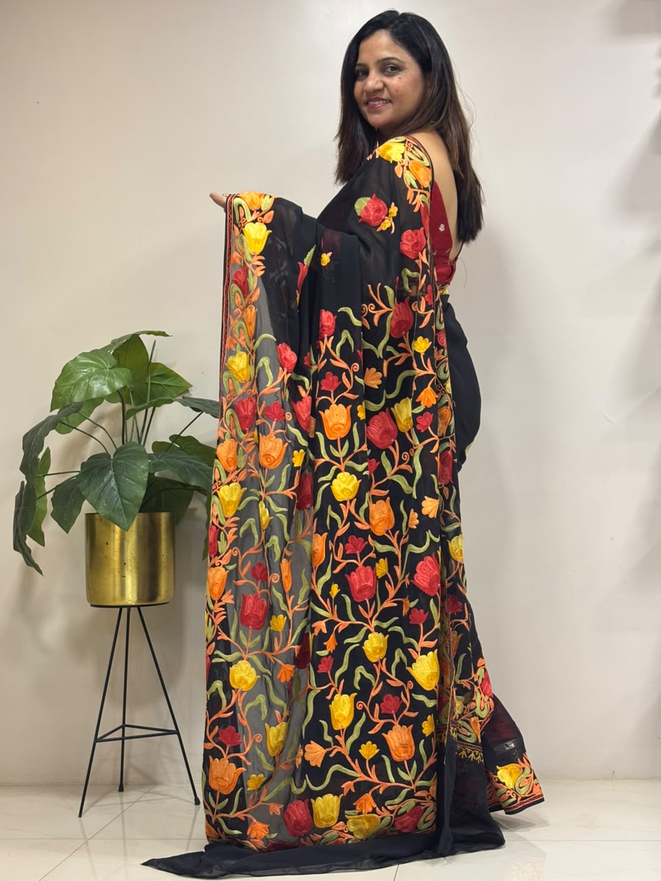 Black Embroidered Kashmiri Aari Work Georgette Saree IS1K4SD826102801