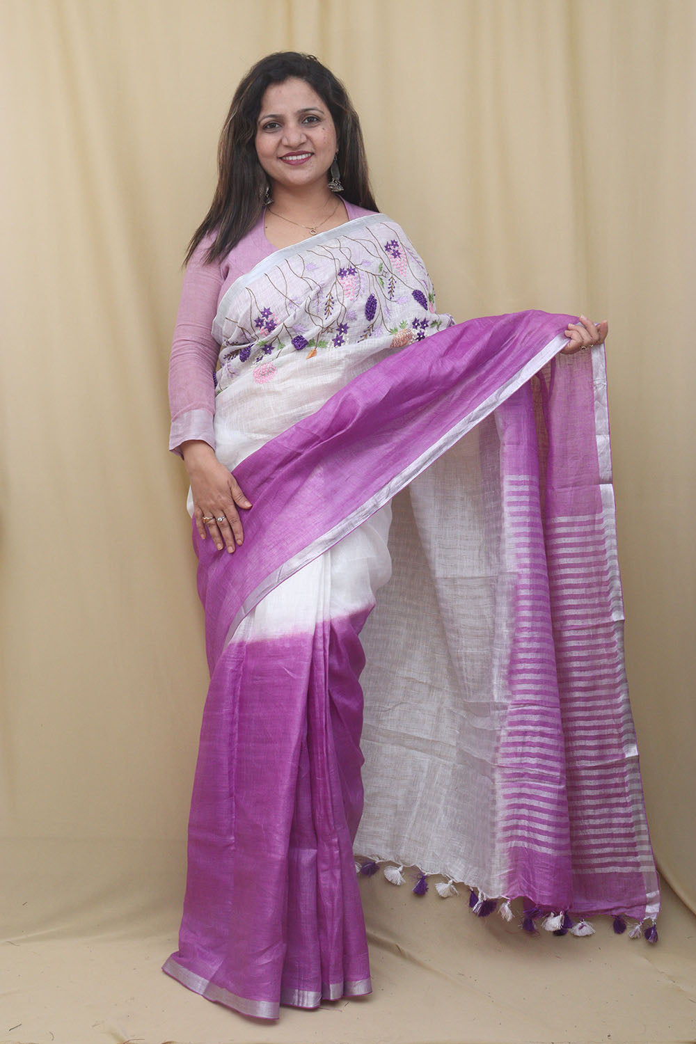Elegant Embroidered Purple Linen Saree: Pure Luxury for Every Occasion - Luxurion World