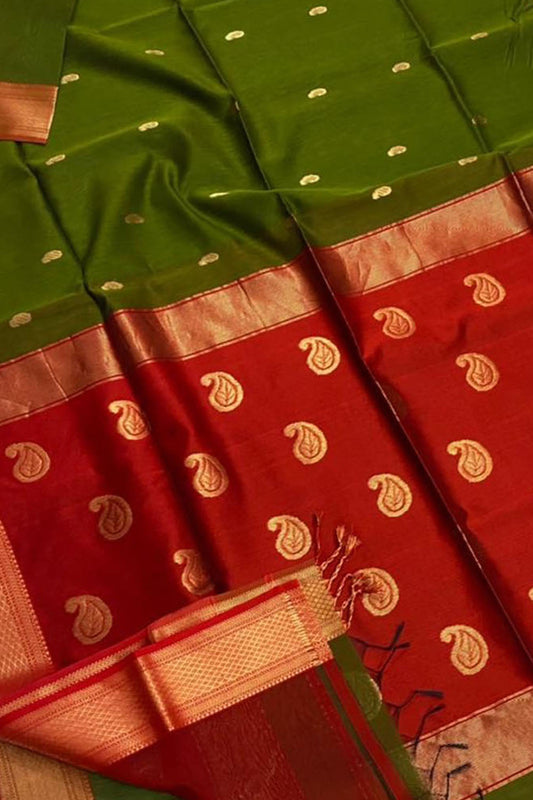 Green And Red Maheshwari Handloom Cotton Silk Saree - Luxurion World