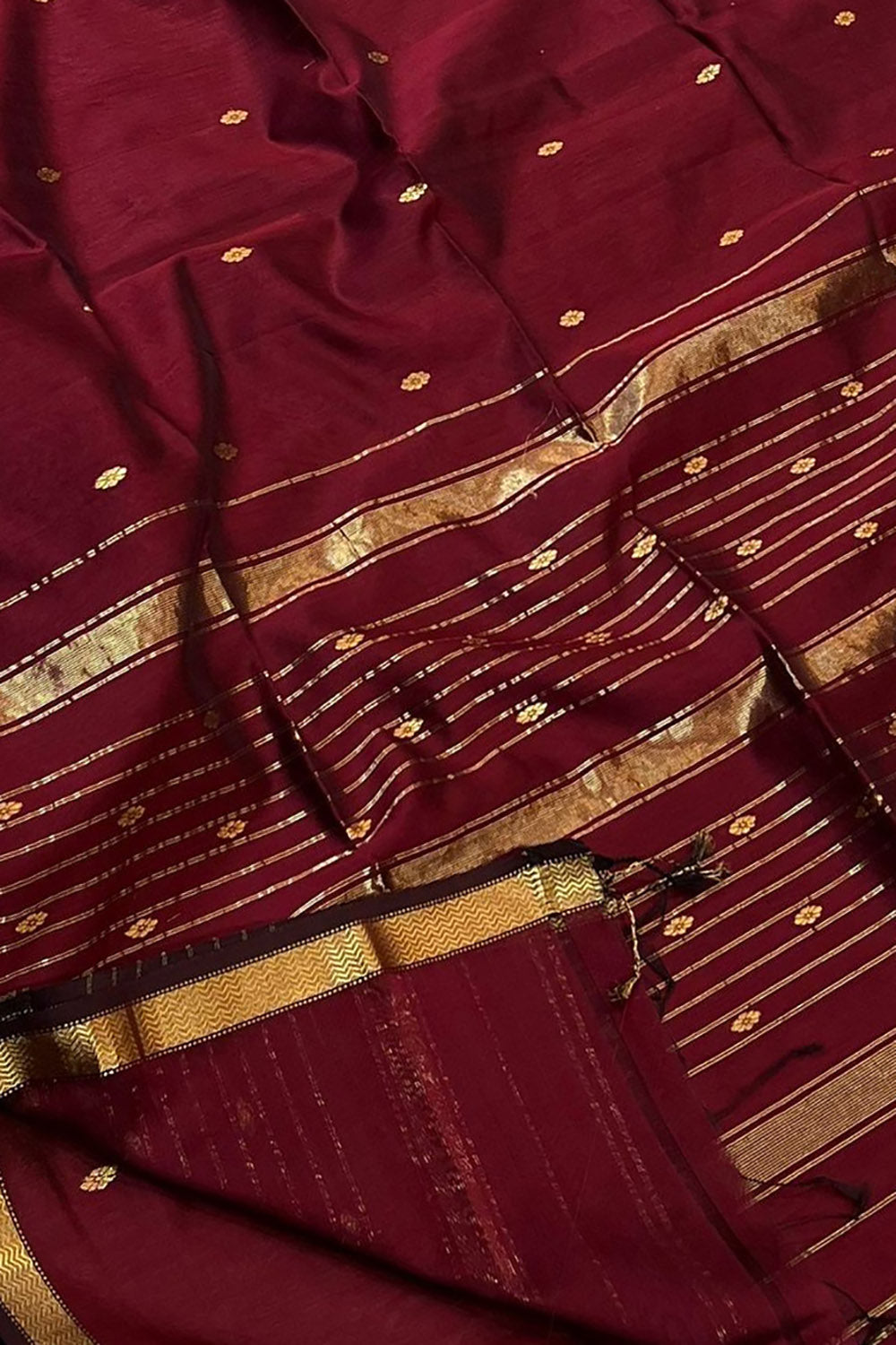 Maroon Handloom Maheshwari Cotton Silk Saree - Luxurion World