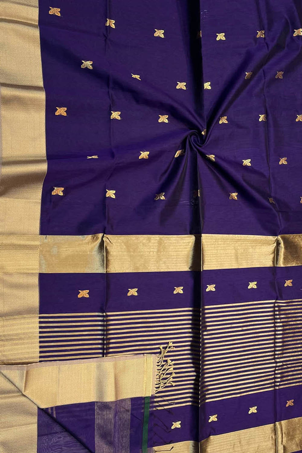 Elegant Purple Maheshwari Silk Saree - Luxurion World