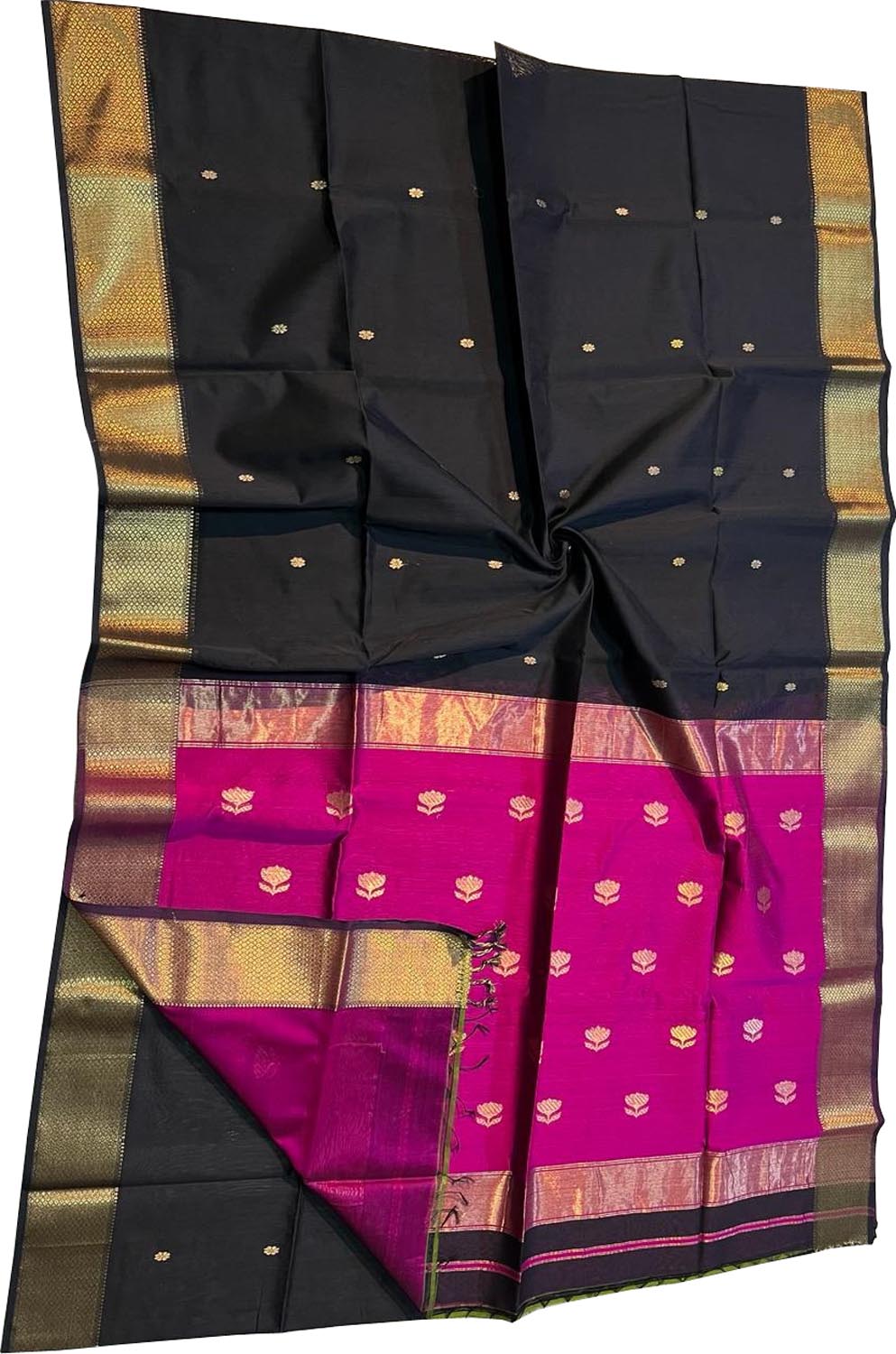 Stunning Black Maheshwari Silk Saree - Handloom Beauty - Luxurion World