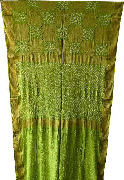 Green Exclusive Pure Mysore Silk Crepe Saree With Hand Bandhej Pallu And Blouse - Luxurion World