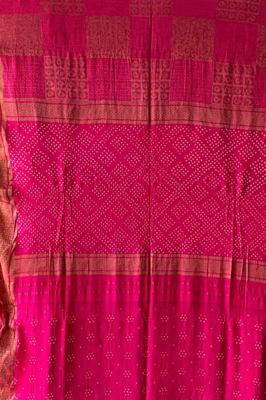 Exquisite Pink Exclusive Pure Mysore Silk Crepe Saree With Hand Bandhej Pallu And Blouse - Luxurion World