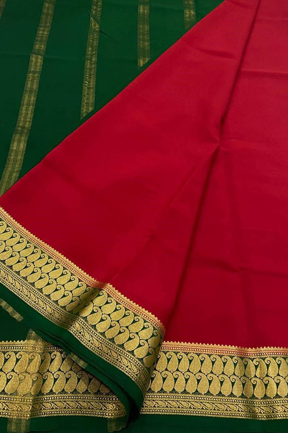 Elegant Red Mysore Crepe Silk Saree - Luxurion World