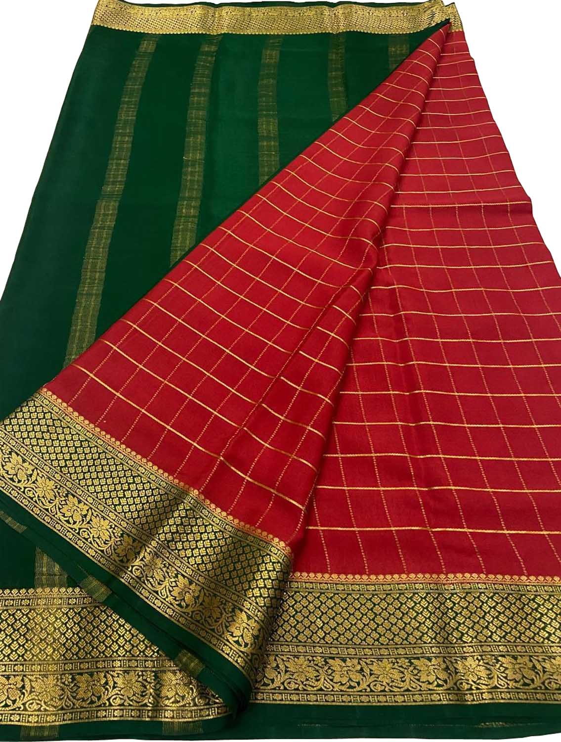 Vibrant Red & Green Mysore Handloom Pure Crepe Silk Saree - Luxurion World